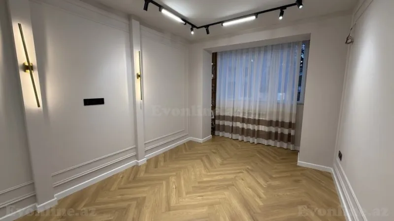 Satılır 2 otaqlı Mənzil Köhnə tikili 50 m² Nəsimi r. - şəkil 2