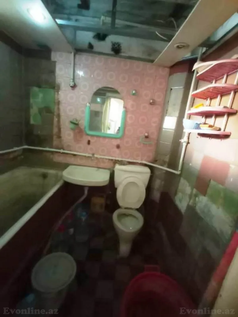 Satılır 2 otaqlı Mənzil Köhnə tikili 45 m² Gənclik m. - şəkil 2