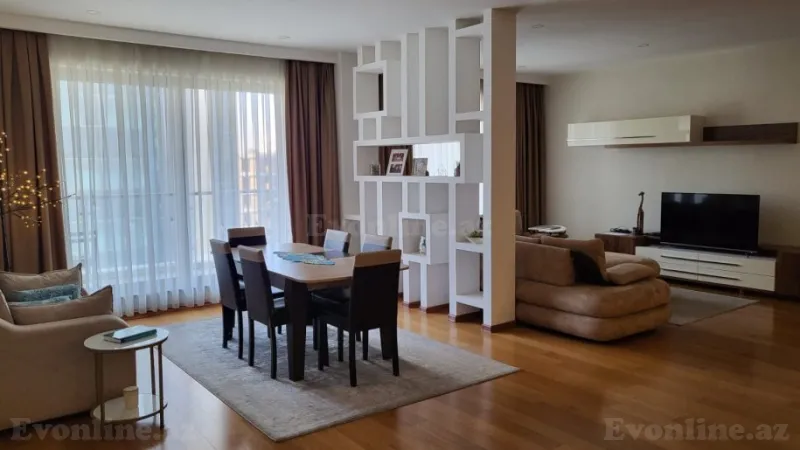 Kirayə verilir 4 otaqlı Mənzil Yeni tikili 220 m² 28 May m. - şəkil 10