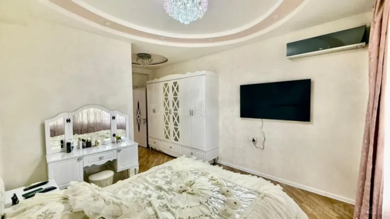 Satılır 5 otaqlı Mənzil Yeni tikili 170 m² İnşaatçılar m. - şəkil 15