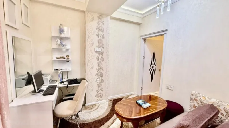 Satılır 5 otaqlı Mənzil Yeni tikili 170 m² İnşaatçılar m. - şəkil 20