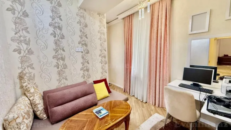 Satılır 5 otaqlı Mənzil Yeni tikili 170 m² İnşaatçılar m. - şəkil 21