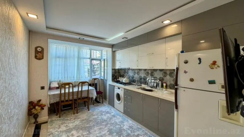 Satılır 2 otaqlı Mənzil Köhnə tikili 60 m² Xalqlar Dostluğu m. - şəkil 11