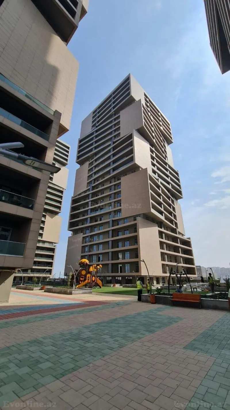 Satılır 4 otaqlı Mənzil Yeni tikili 178 m² 8 Noyabr m. - şəkil 2