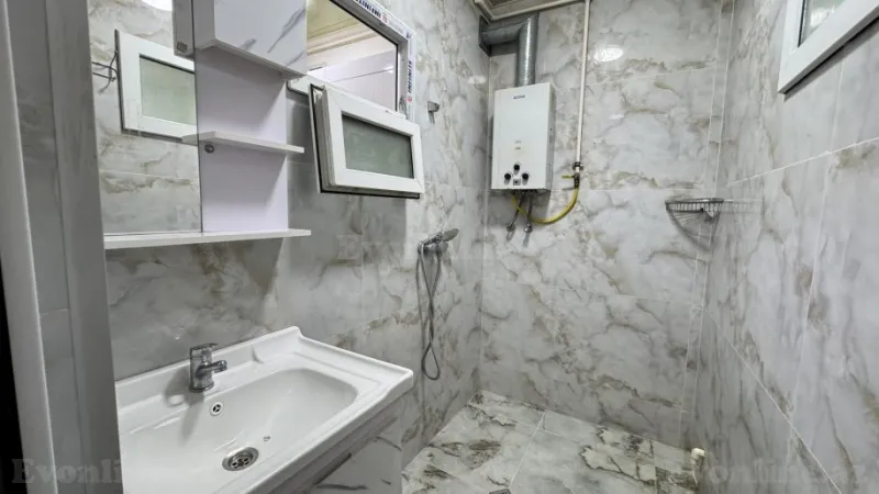 Kirayə verilir 3 otaqlı Mənzil Köhnə tikili 80 m² 8-ci kilometr - şəkil 6