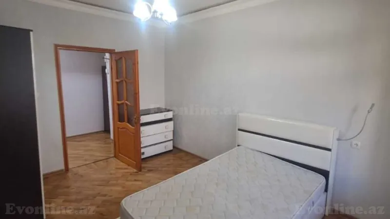 Kirayə verilir 3 otaqlı Mənzil Köhnə tikili 90 m² Xətai r. - şəkil 6