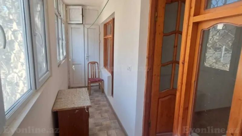 Kirayə verilir 3 otaqlı Mənzil Köhnə tikili 90 m² Xətai r. - şəkil 9