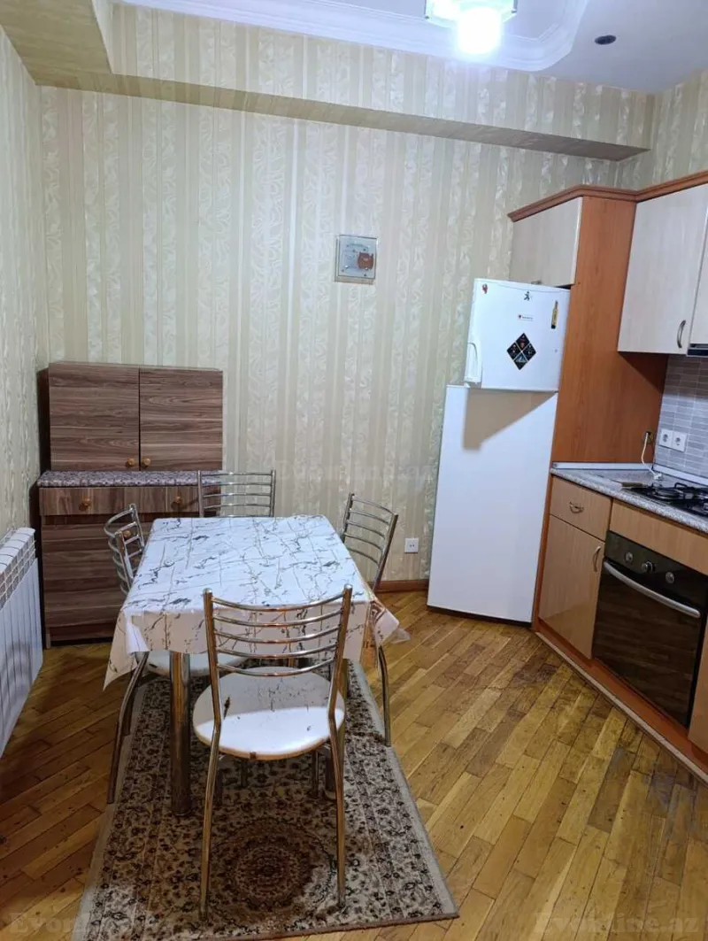 Kirayə verilir 3 otaqlı Mənzil Yeni tikili 110 m² Nərimanov r. - şəkil 4