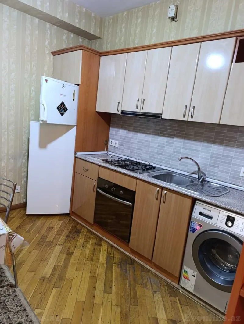 Kirayə verilir 3 otaqlı Mənzil Yeni tikili 110 m² Nərimanov r. - şəkil 6