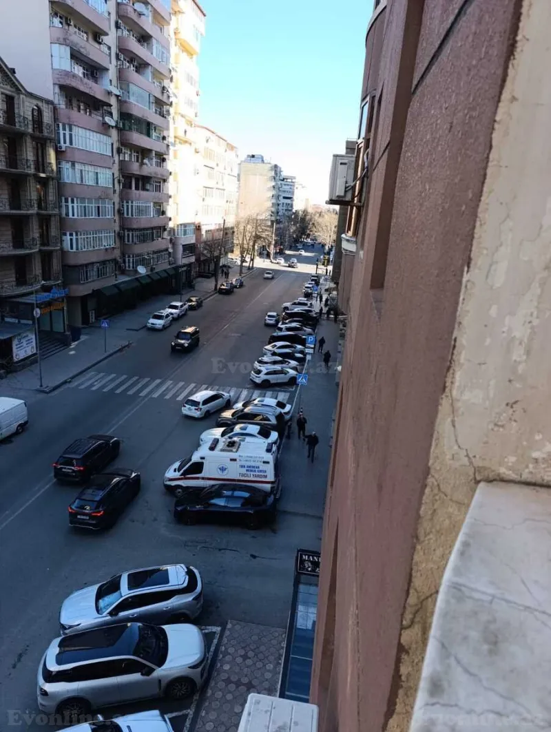 Kirayə verilir 3 otaqlı Mənzil Yeni tikili 110 m² Nərimanov r. - şəkil 9