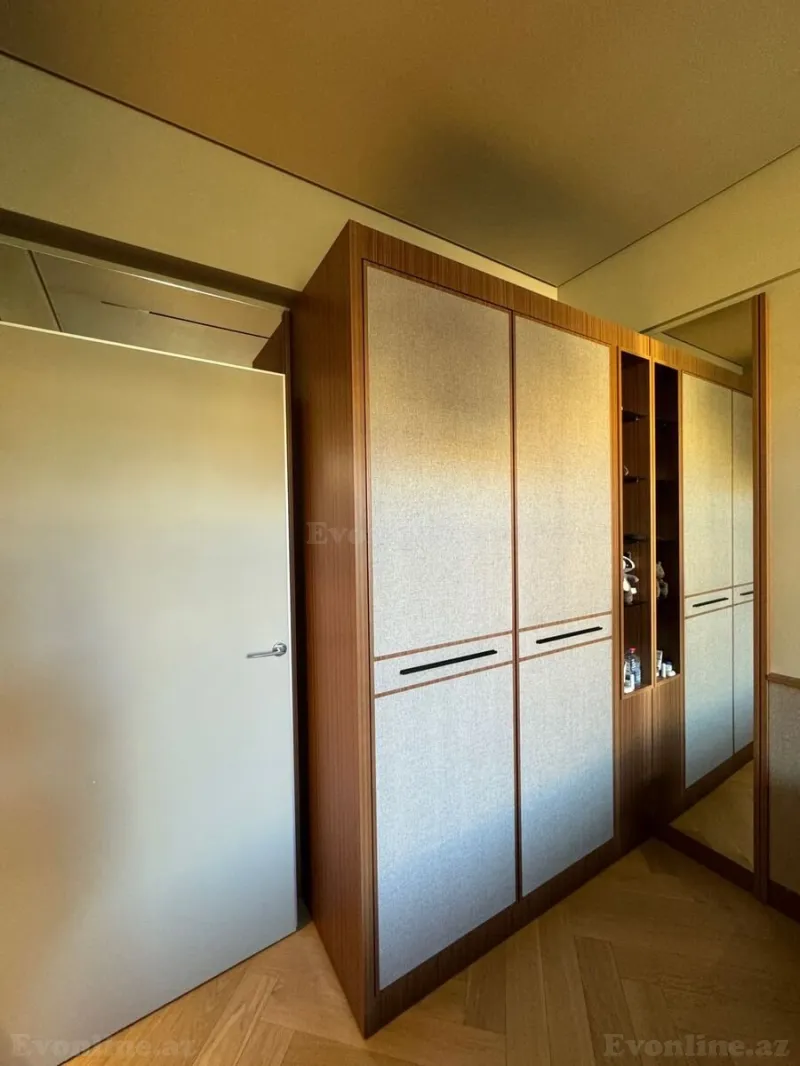 Satılır 2 otaqlı Mənzil Köhnə tikili 65 m² Nəsimi r. - şəkil 5