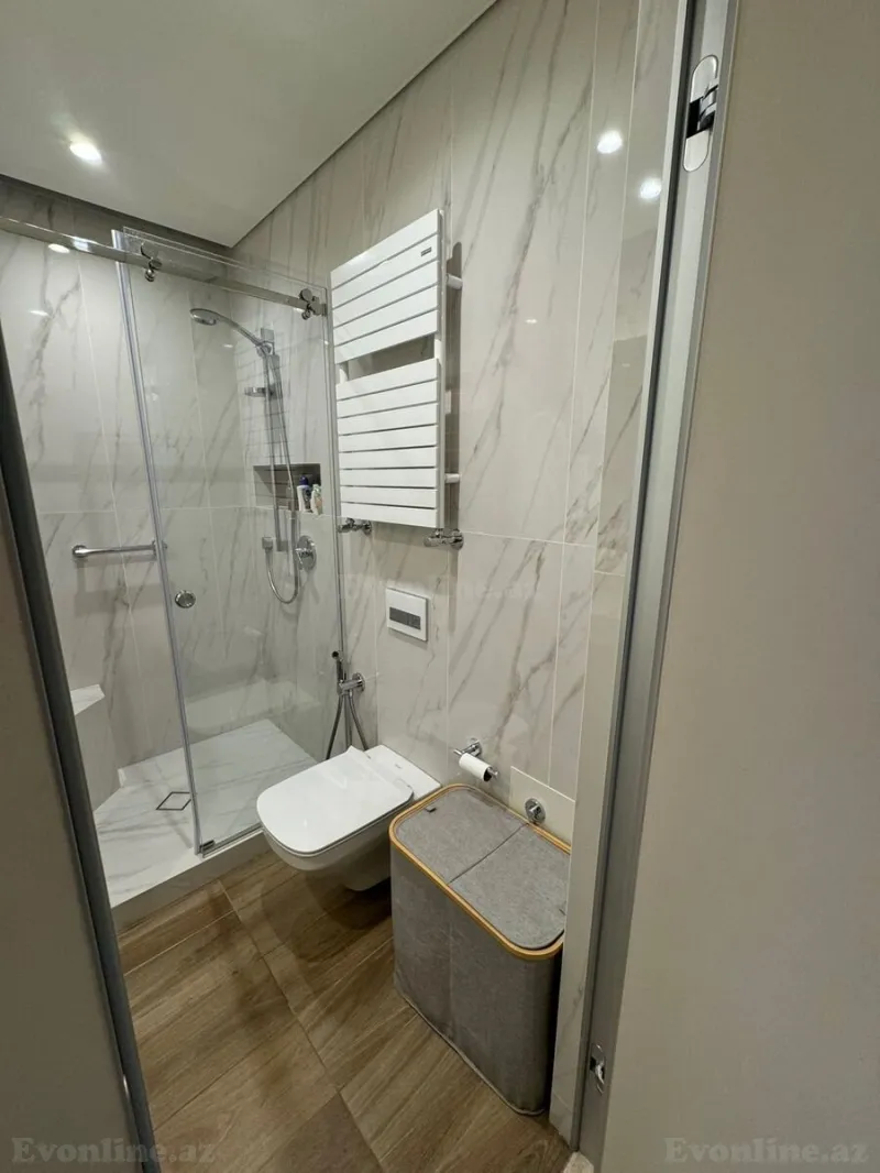 Satılır 2 otaqlı Mənzil Köhnə tikili 65 m² Nəsimi r. - şəkil 14