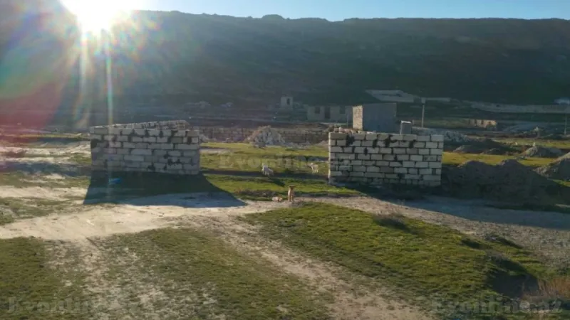 Satılır Torpaq 2 sot Qobu - şəkil 3