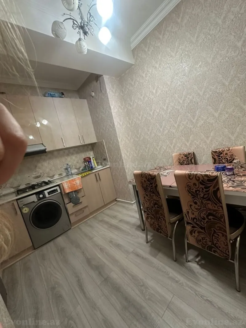 Kirayə verilir 2 otaqlı Mənzil Yeni tikili 70 m² Memar Əcəmi m. - şəkil 4