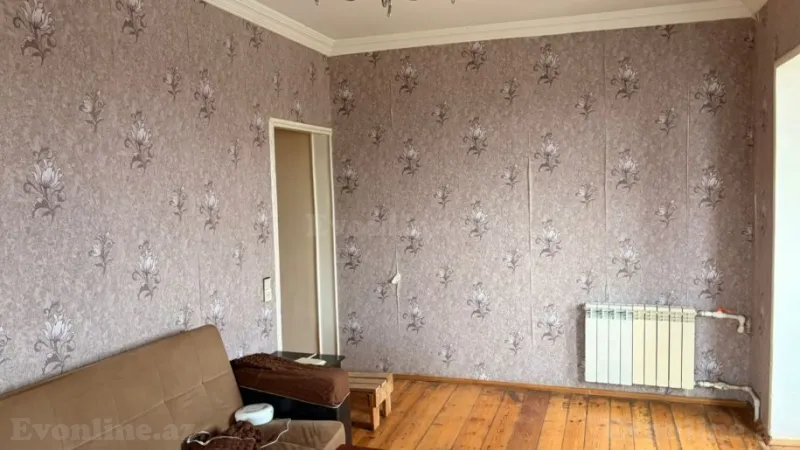 Satılır 2 otaqlı Mənzil Köhnə tikili 70 m² Memar Əcəmi m. - şəkil 3