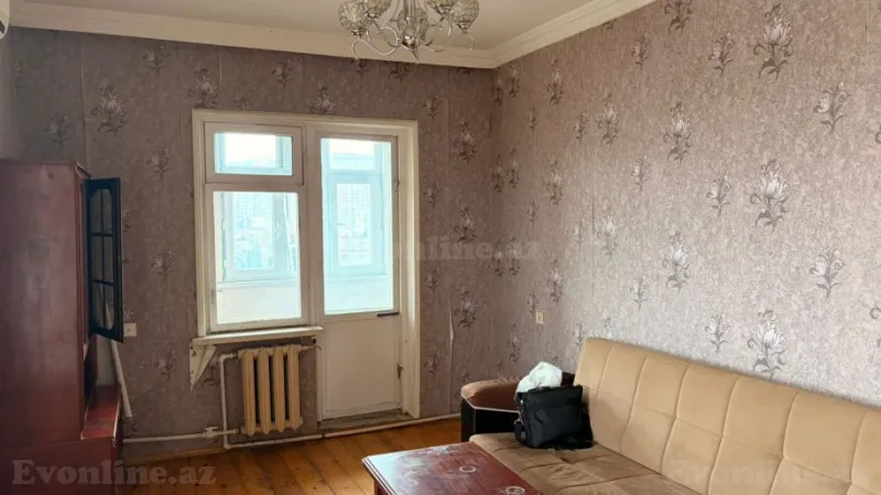 Satılır 2 otaqlı Mənzil Köhnə tikili 70 m² Memar Əcəmi m. - şəkil 4