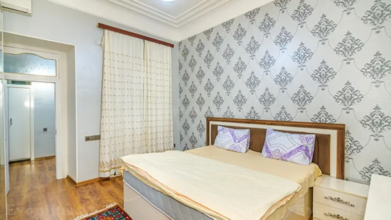 Kirayə verilir 2 otaqlı Mənzil Köhnə tikili 45 m² Sahil m. - şəkil 4