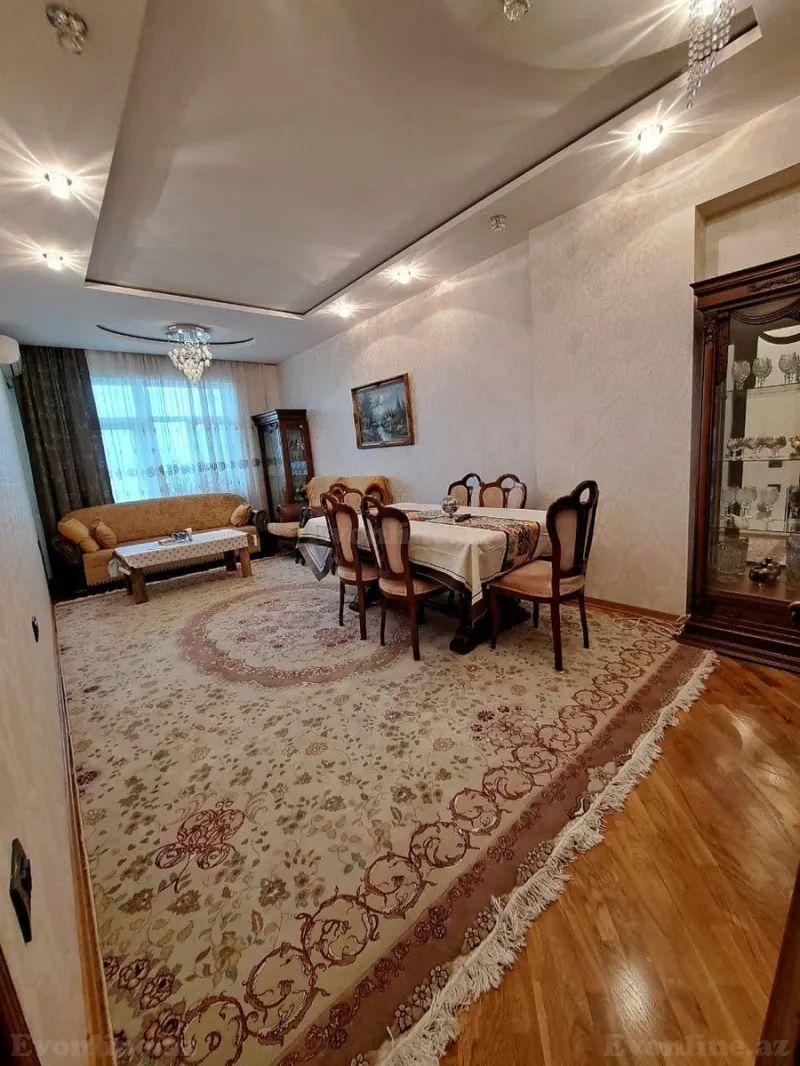 Satılır 3 otaqlı Mənzil Yeni tikili 128 m² 6-cı mikrorayon