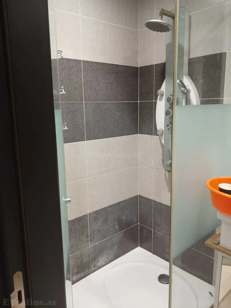 Satılır 3 otaqlı Mənzil Köhnə tikili 100 m² Nizami m. - şəkil 10