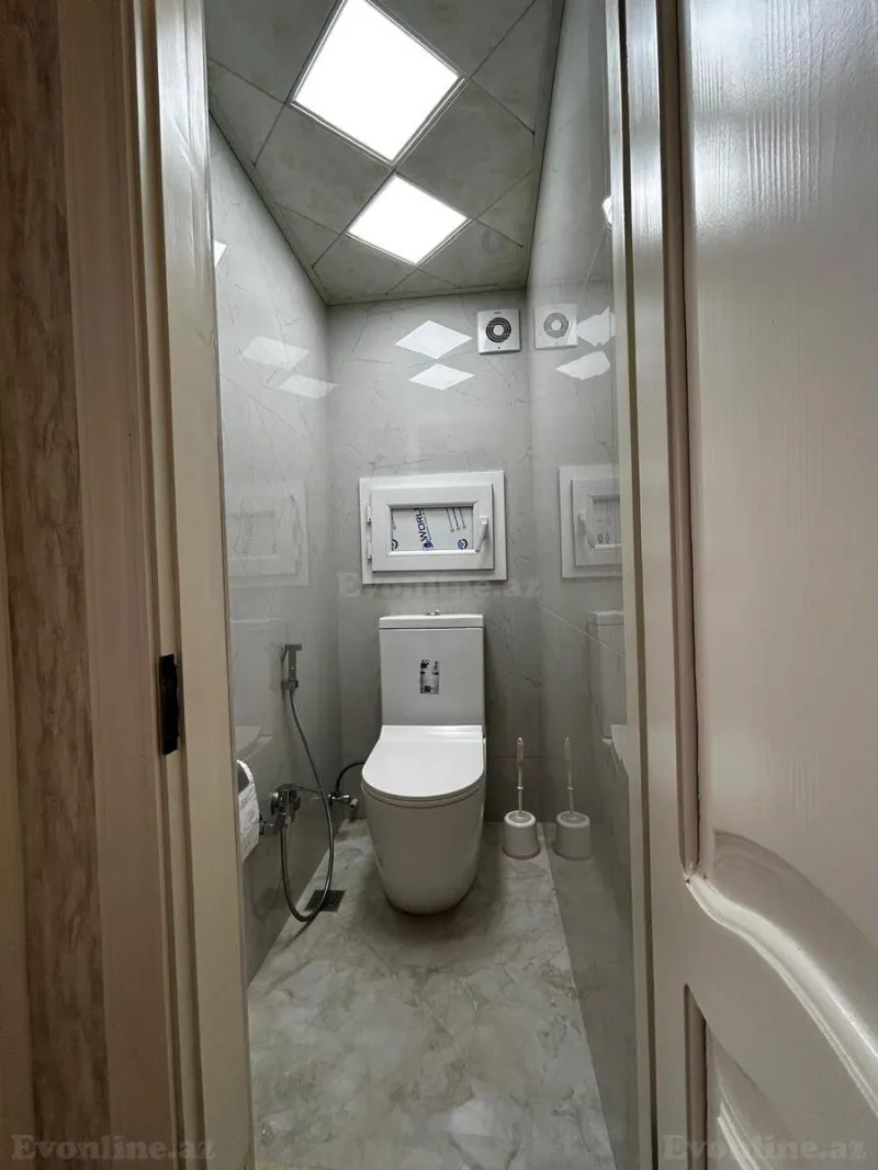 Satılır 3 otaqlı Mənzil Köhnə tikili 70 m² Nərimanov r. - şəkil 14