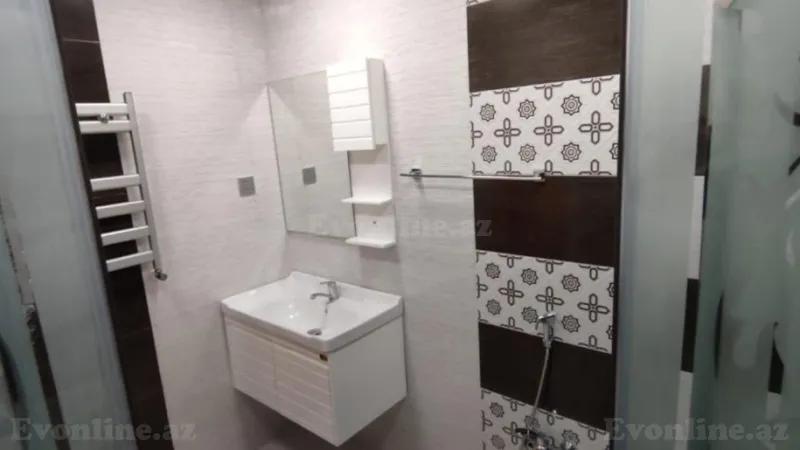 Satılır 2 otaqlı Mənzil Yeni tikili 90 m² Nəsimi r. - şəkil 12