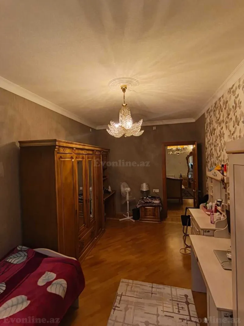 Satılır 4 otaqlı Mənzil Yeni tikili 171 m² Xətai m. - şəkil 13