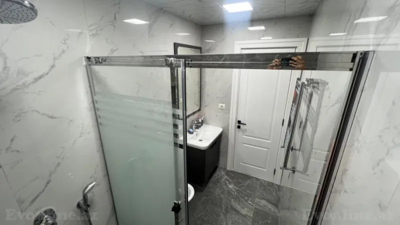 Satılır 3 otaqlı Mənzil Yeni tikili 100 m² Memar Əcəmi m. - şəkil 14