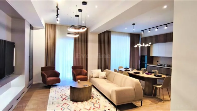 Kirayə verilir 3 otaqlı Mənzil Yeni tikili 140 m² Xətai r.