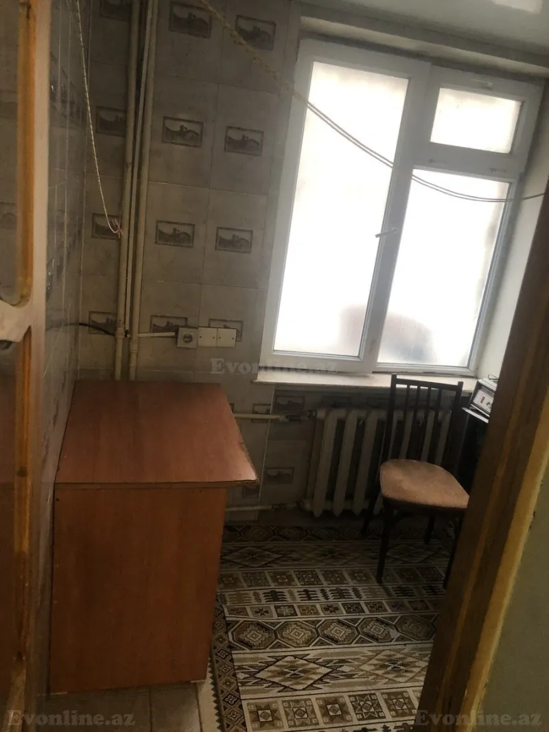 Kirayə verilir 1 otaqlı Mənzil Köhnə tikili 30 m² Nərimanov r. - şəkil 4