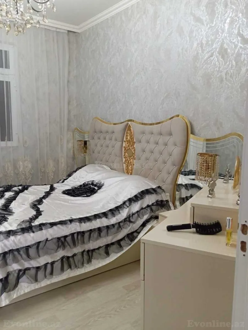 Satılır 3 otaqlı Mənzil Köhnə tikili 57 m² 8 Noyabr m. - şəkil 2