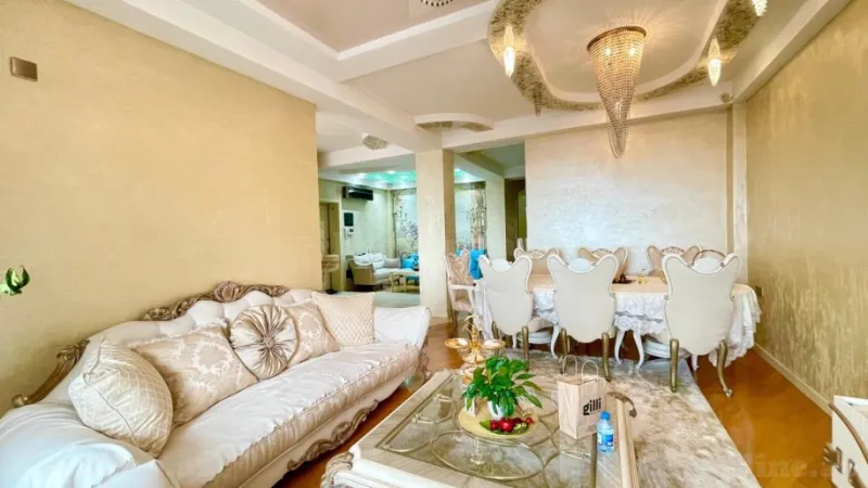 Satılır 3 otaqlı Mənzil Yeni tikili 135 m² Memar Əcəmi m. - şəkil 3