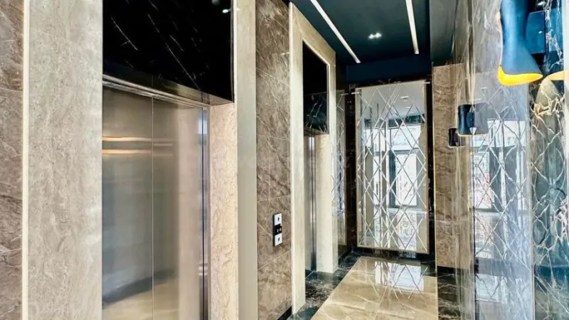 Satılır 4 otaqlı Mənzil Yeni tikili 178 m² 28 May m. - şəkil 2