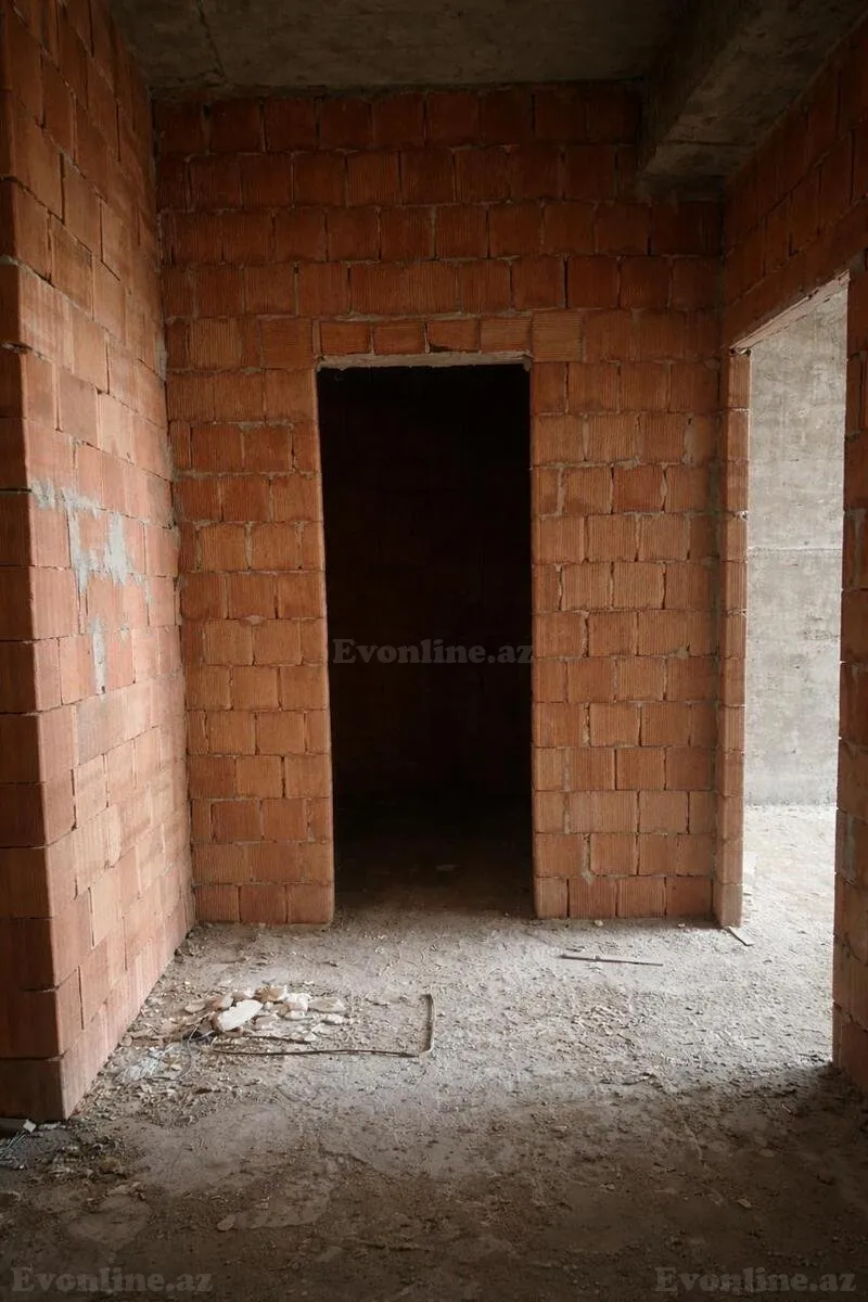 Satılır 2 otaqlı Mənzil Yeni tikili 80 m² Suraxanı r. - şəkil 6