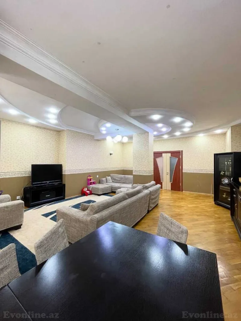 Satılır 4 otaqlı Mənzil Yeni tikili 170 m² 9-cu mikrorayon - şəkil 2