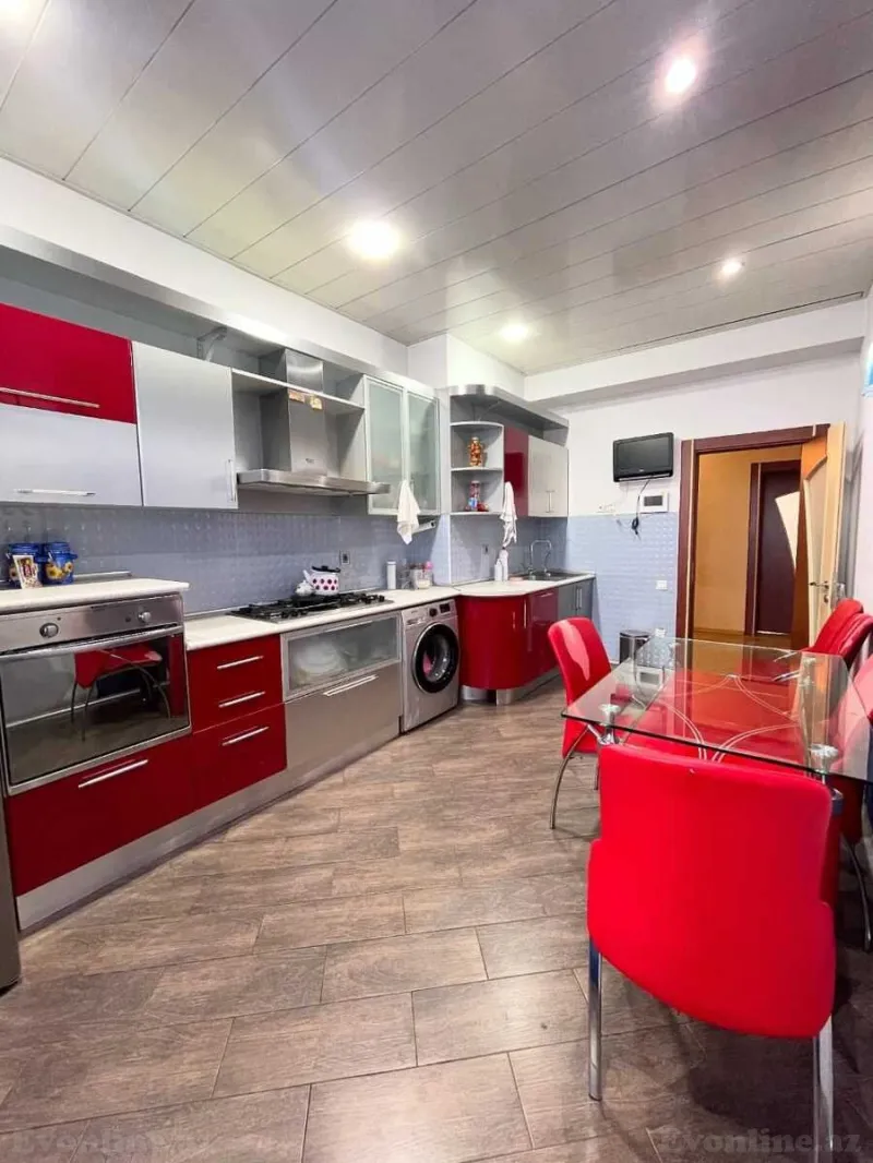 Satılır 4 otaqlı Mənzil Yeni tikili 170 m² 9-cu mikrorayon - şəkil 6