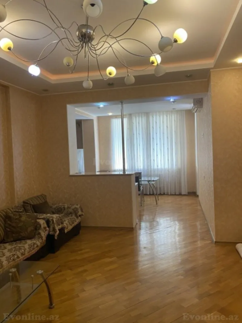 Satılır 2 otaqlı Mənzil Yeni tikili 105 m² 28 May m. - şəkil 2