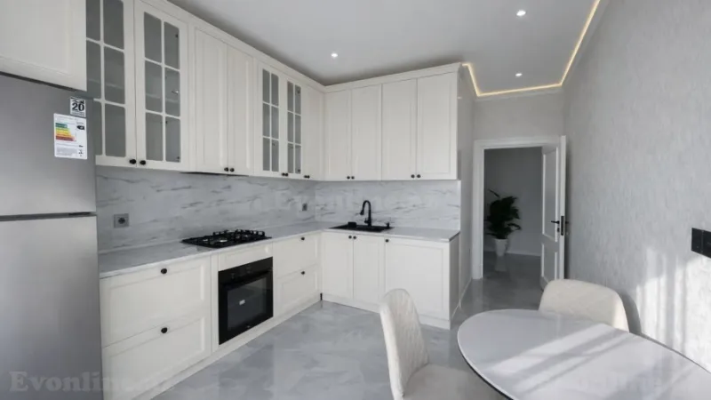 Kirayə verilir 3 otaqlı Mənzil Yeni tikili 148 m² 8 Noyabr m. - şəkil 12