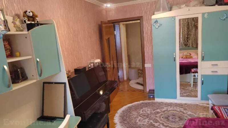 Satılır 4 otaqlı Mənzil Köhnə tikili 100 m² Neftçilər m. - şəkil 9