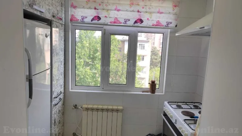 Satılır 4 otaqlı Mənzil Köhnə tikili 100 m² Neftçilər m. - şəkil 13