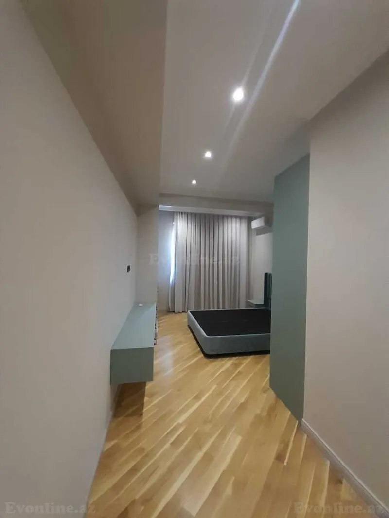 Satılır 3 otaqlı Mənzil Yeni tikili 128 m² 28 May m. - şəkil 13