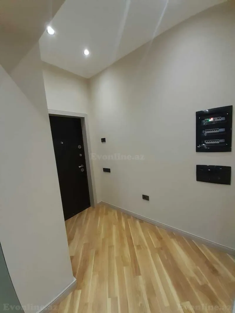 Satılır 3 otaqlı Mənzil Yeni tikili 128 m² 28 May m. - şəkil 16