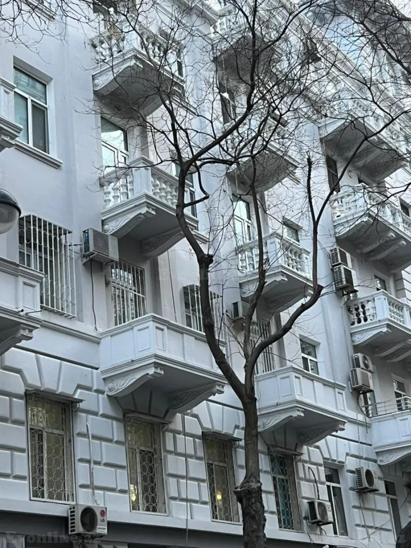 Satılır 2 otaqlı Mənzil Köhnə tikili 45 m² İçərişəhər m. - şəkil 5