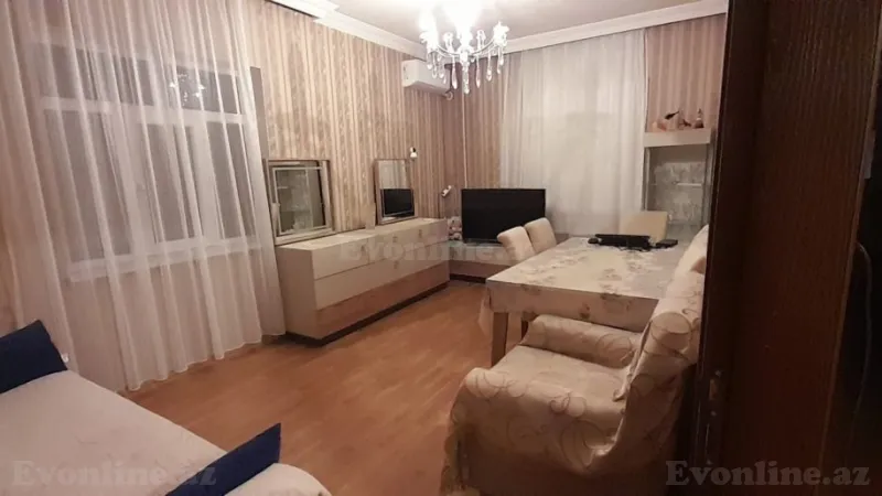 Satılır 3 otaqlı Mənzil Köhnə tikili 90 m² Əhmədli