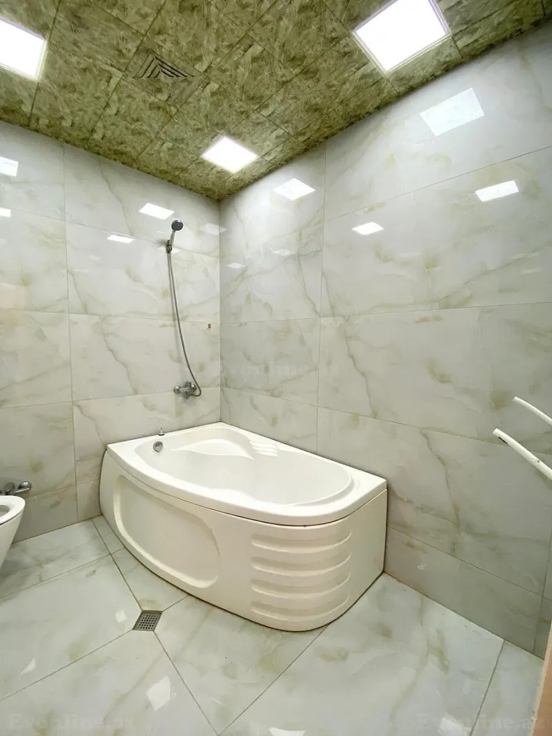 Satılır 3 otaqlı Mənzil Yeni tikili 150 m² Nəsimi r. - şəkil 10