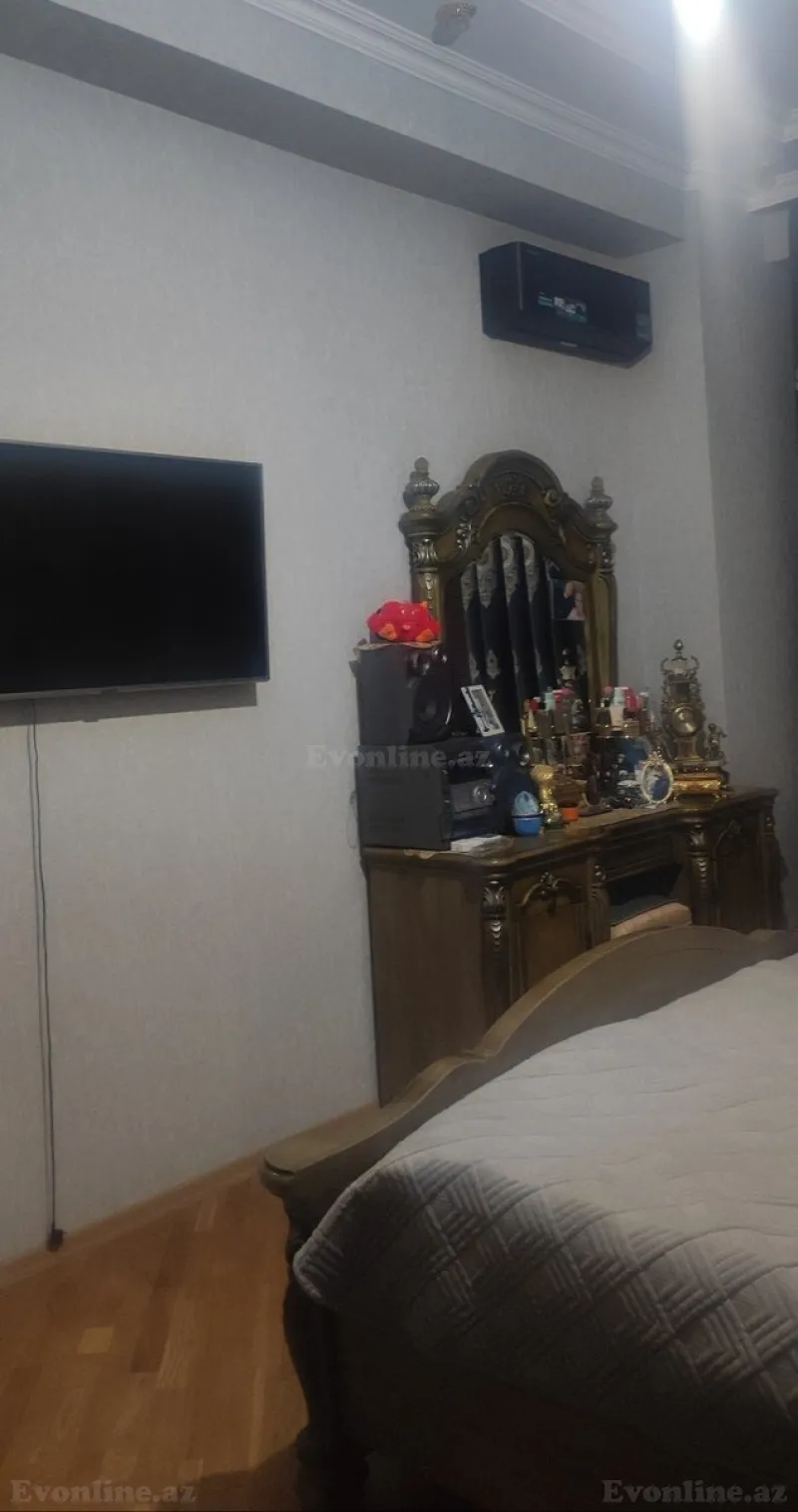 Satılır 3 otaqlı Mənzil Yeni tikili 70 m² Qara Qarayev m. - şəkil 13