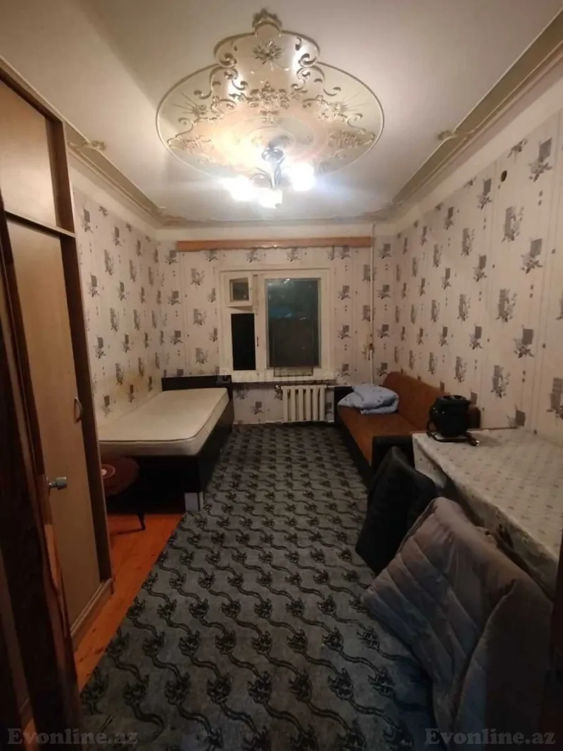 Satılır 3 otaqlı Mənzil Köhnə tikili 85 m² Yeni Yasamal