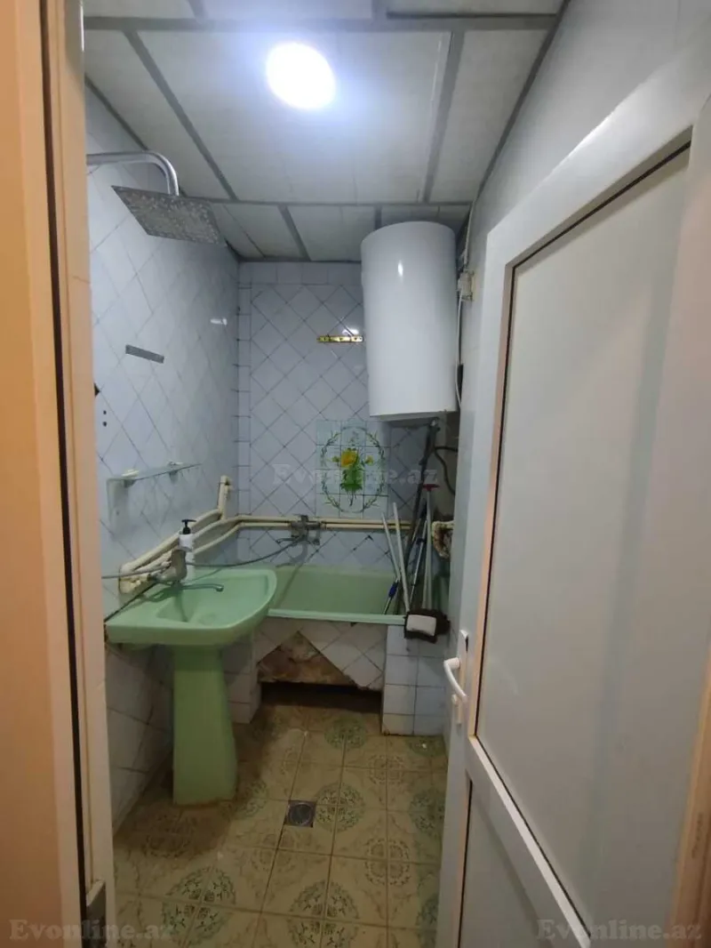 Satılır 3 otaqlı Mənzil Köhnə tikili 85 m² Yeni Yasamal - şəkil 12