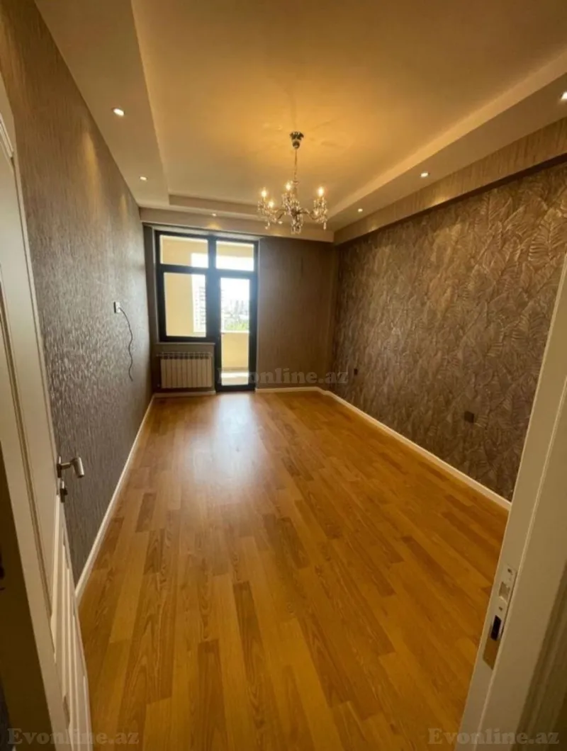 Satılır 2 otaqlı Mənzil Yeni tikili 76 m² Qara Qarayev m.