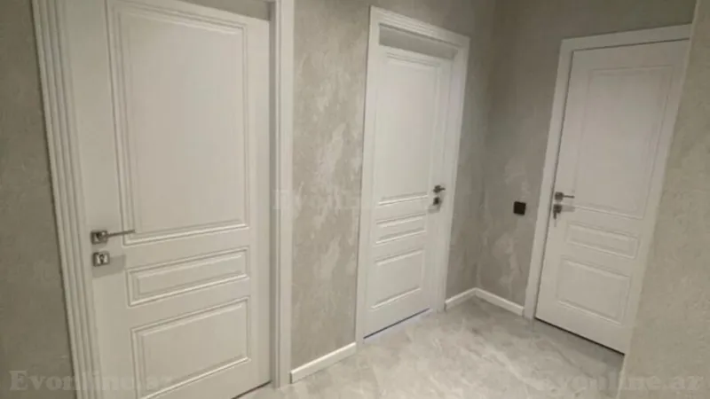 Satılır 2 otaqlı Mənzil Yeni tikili 76 m² Qara Qarayev m. - şəkil 2