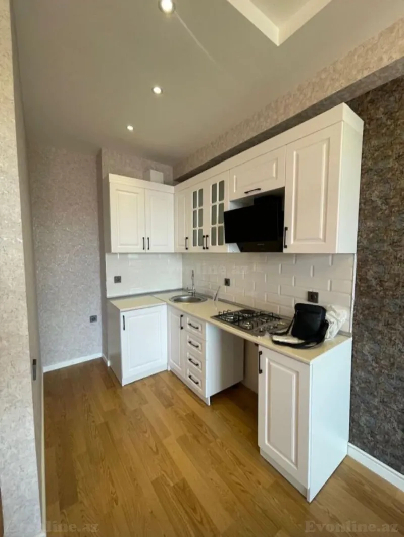 Satılır 2 otaqlı Mənzil Yeni tikili 76 m² Qara Qarayev m. - şəkil 8